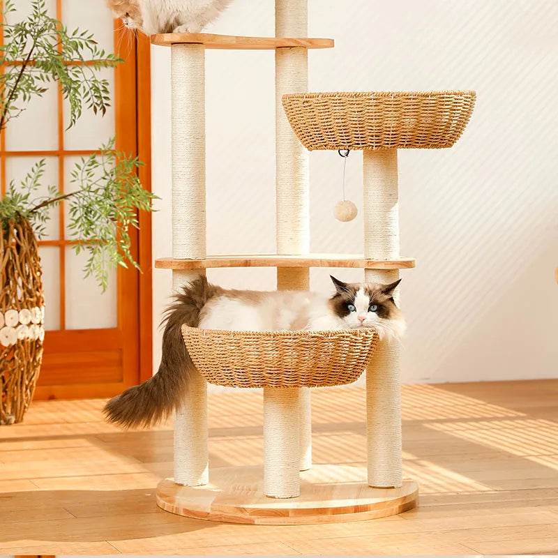 Arbre à chat design en bois massif avec plateformes cosy - Mon Arbre à Chat